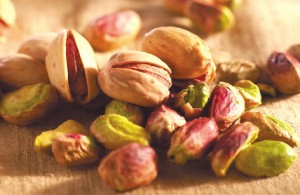 Iran sets record in producing, exporting pistachio.