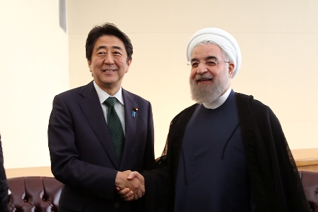 Rouhani meeting with Shinzo Abe