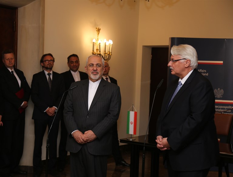 Zarif in Poland (13)