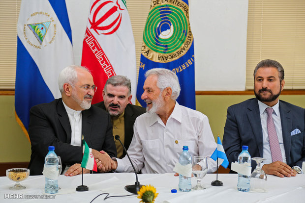 Zarif meets with Nicaraguan counterpart (4)