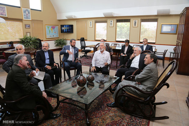 Zarif meets with Nicaraguan counterpart  (6)