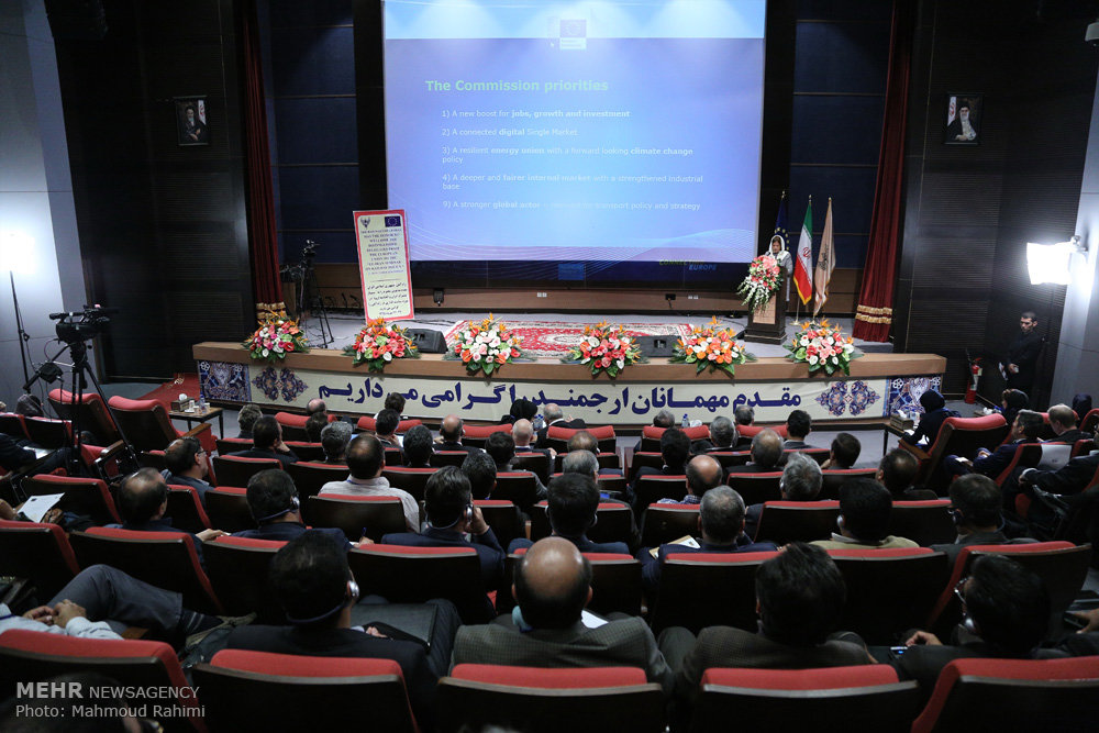 Iran-Europe joint seminar on railway policy was held on Monday in the presence of Iran's Deputy Minister of Roads and Urban Development Mehrdad Taghizadeh.